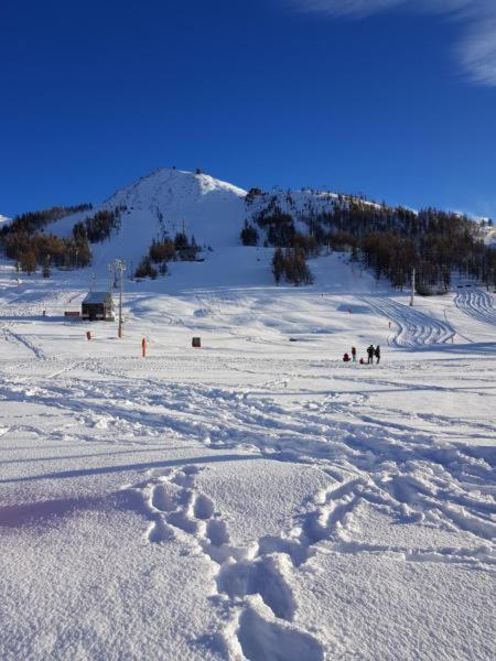 Ski Slopes Apartment Colle Colle Sestriere Exteriör bild